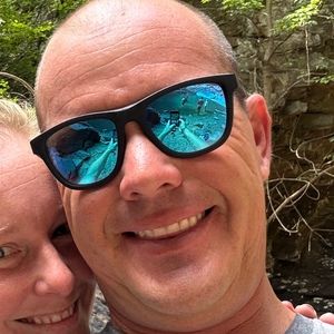 Meet your Posher, Mickey